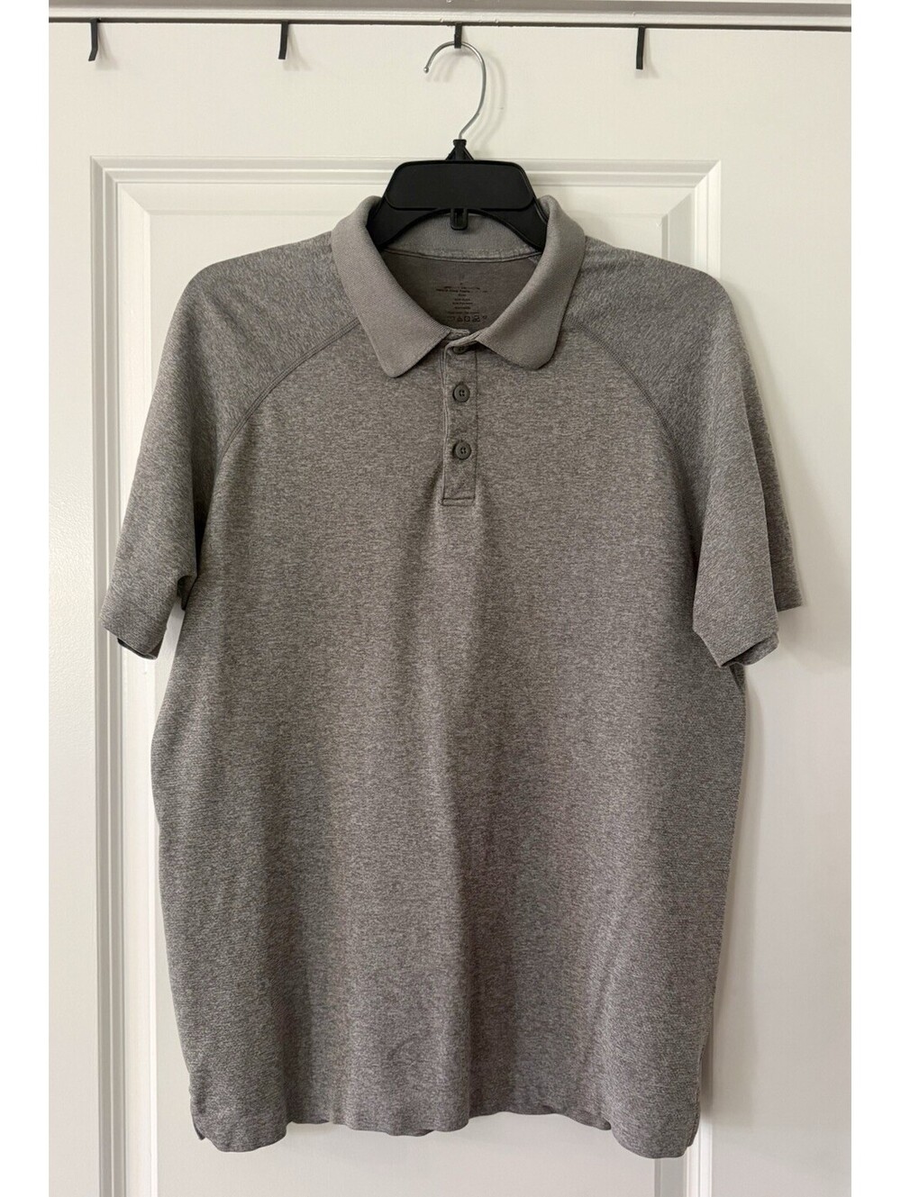Fabletics Men’s Business Casual Golf Polo | Lightweight & Ventilated | Size M